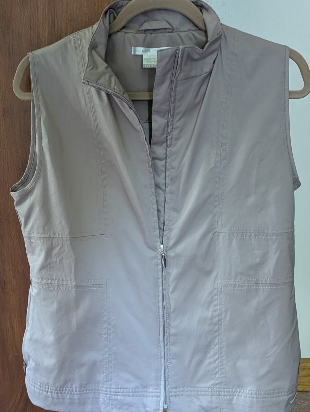 Nike Golf Clima-Fit Light Taupe Vest Zipper Pockets Women's Medium